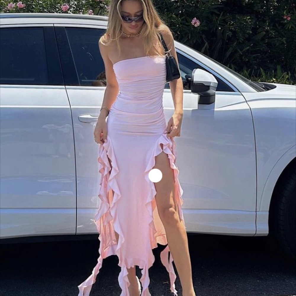 🌸LIONESS RENDEZVOUS BLUSH DRESS 🌸NEVER WORN ❣️